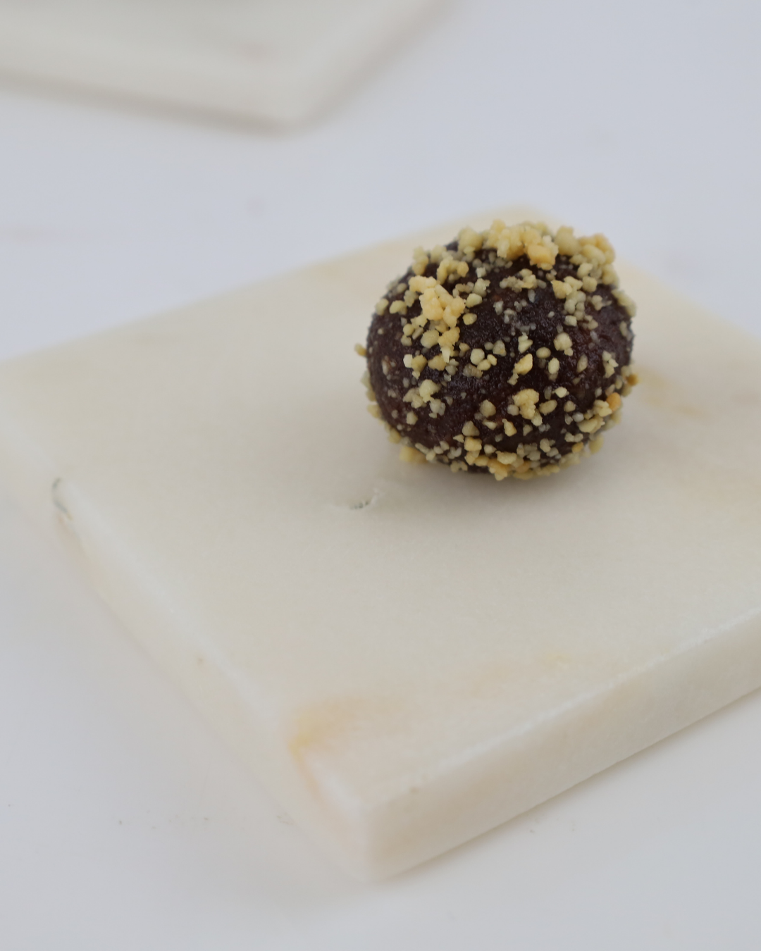 Punjene kikiriki kuglice